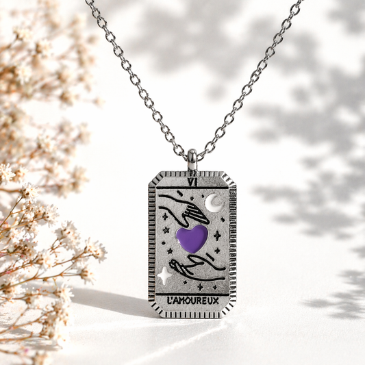 Tarotkarten Kette Die Liebenden – Silberfarbene Halskette mit Herz Anhänger – Spiritueller Modeschmuck Geschenkidee